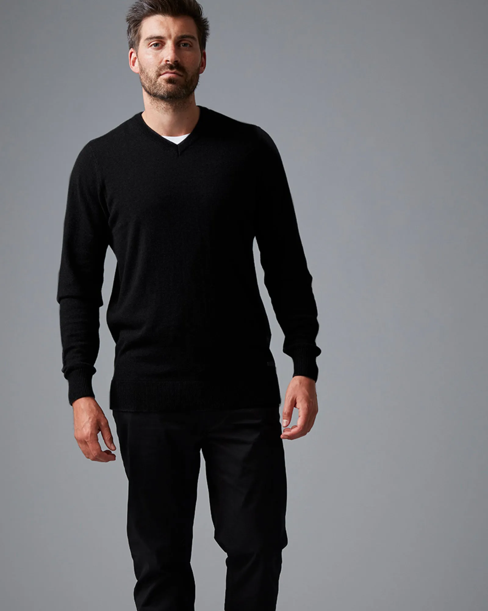 CASHMERE COTTON VEE NECK KNIT