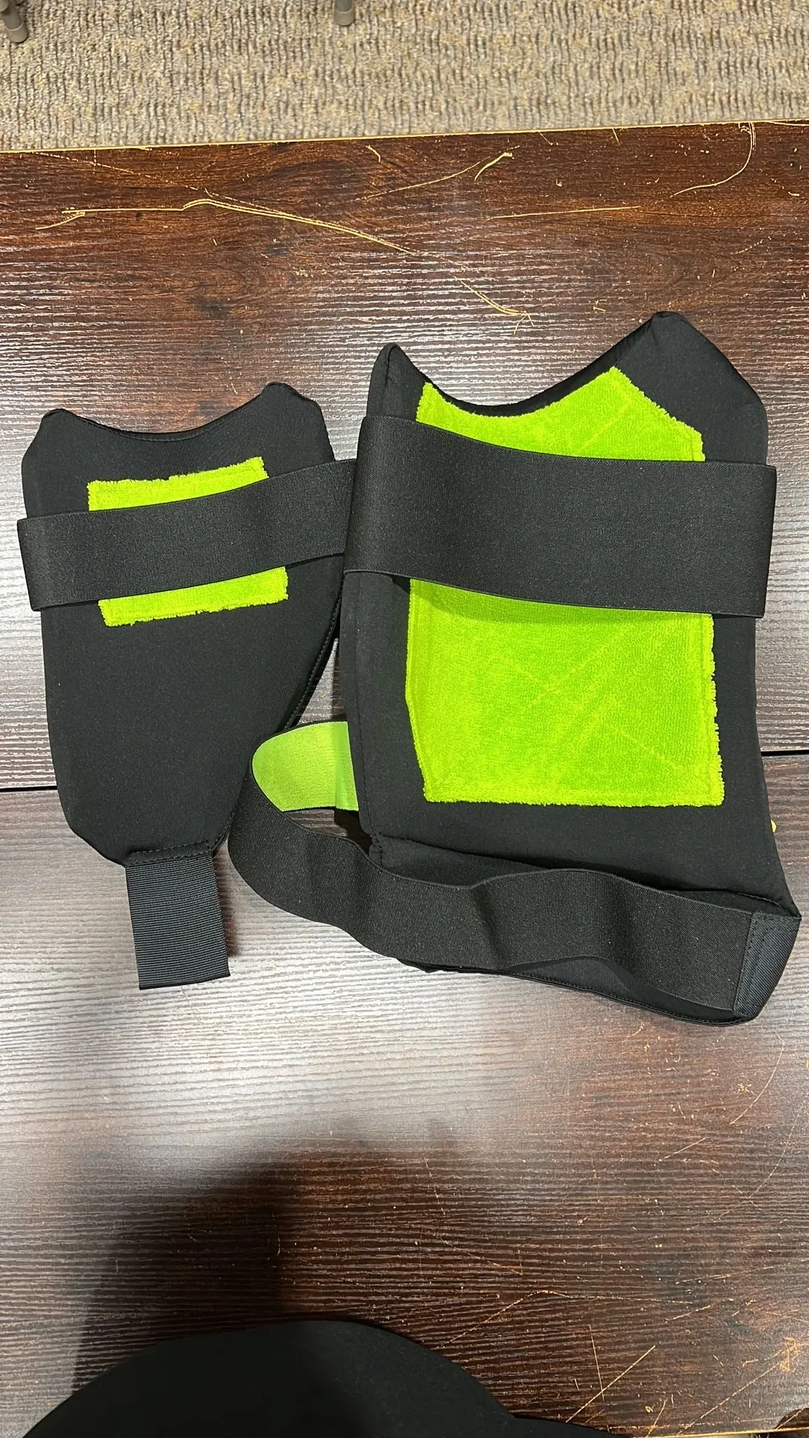 Moonwalkr Double Thigh Pads/Guard, Green, M,L