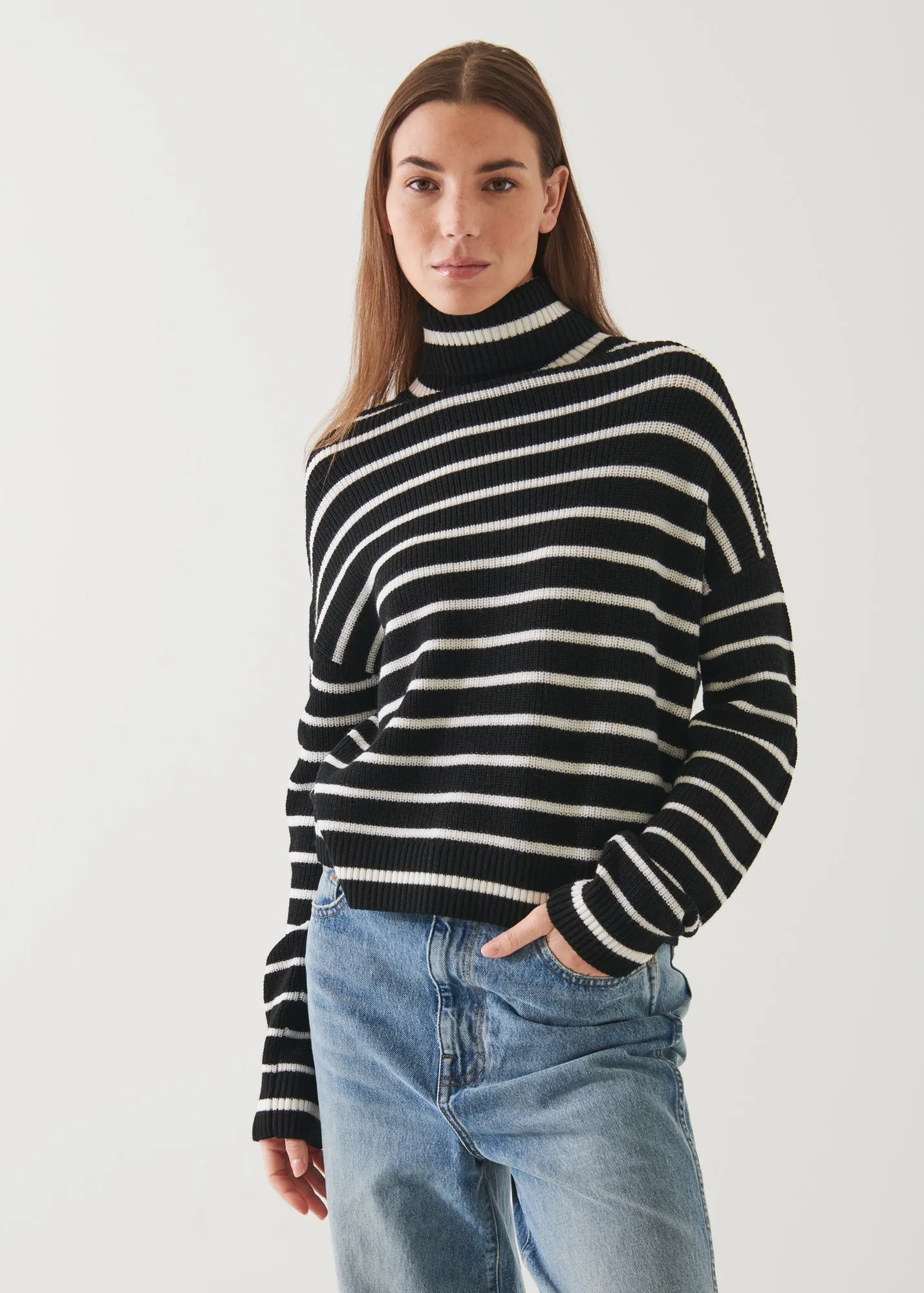 STRIPED TURTLENECK